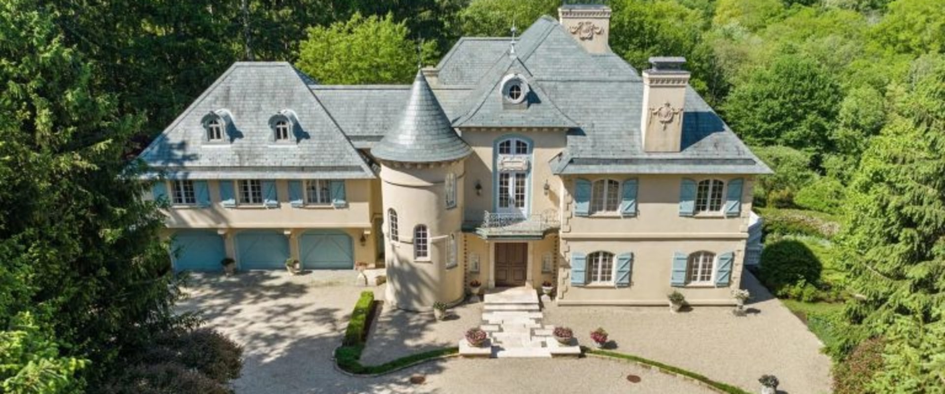 Exploring the Allure of Luxury Homes in Wilton, CT