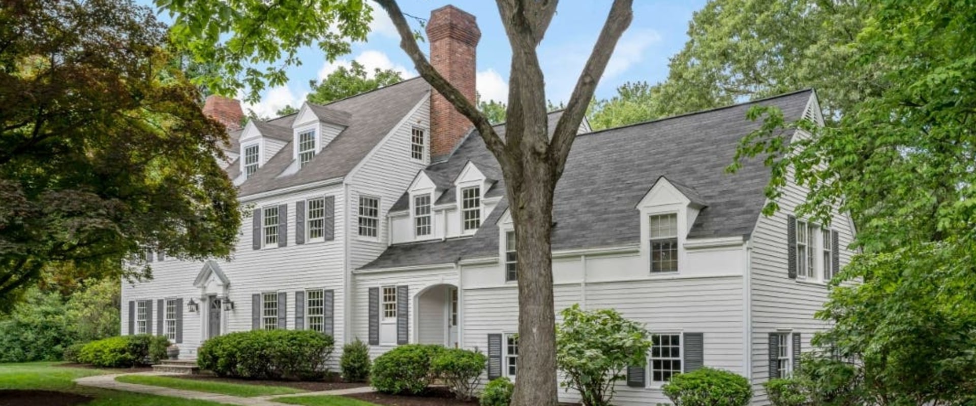 Exploring Wilton, CT: The Best Neighborhoods for Real Estate Investment