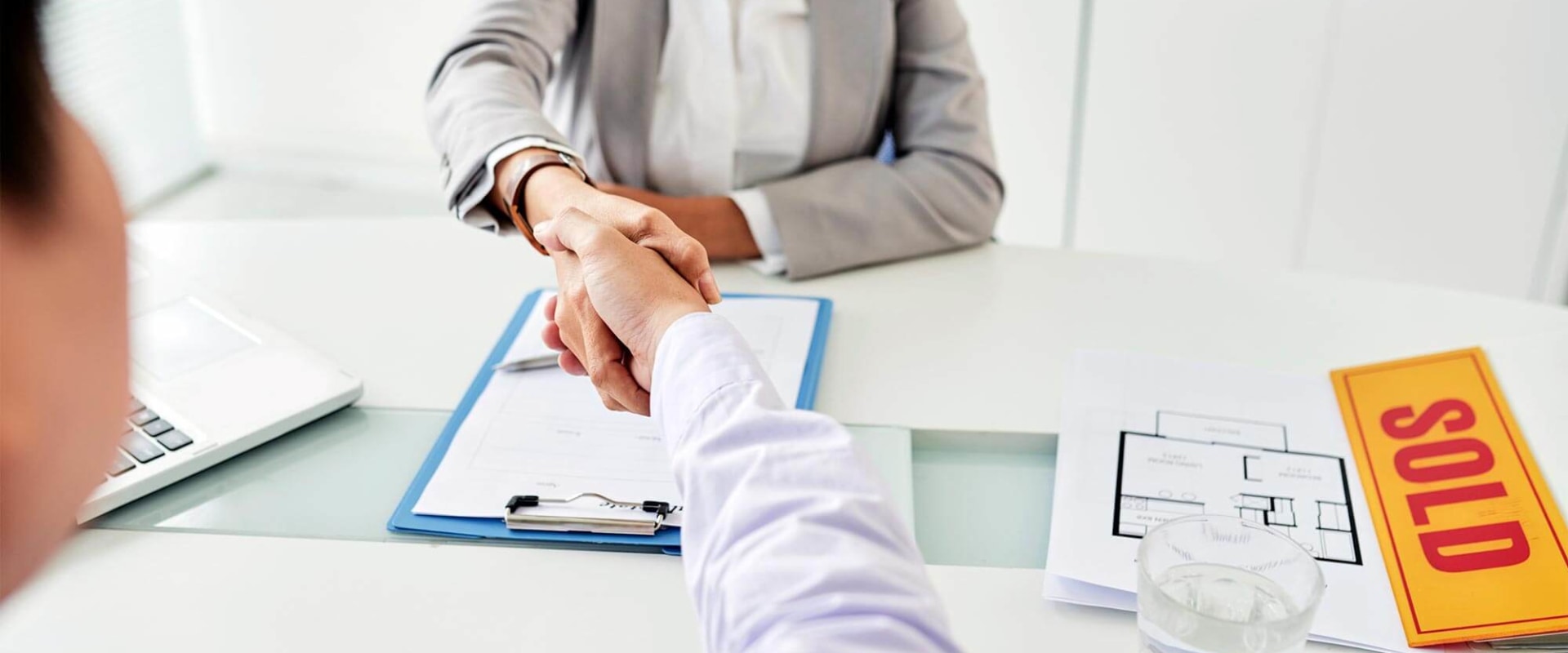 Understanding the Distinction Between Buyer's Agents and Seller's Agents in Wilton, CT